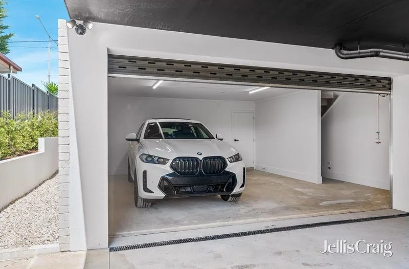 Additional image 7 of 2/251 Burwood Highway, Burwood East VIC 3151