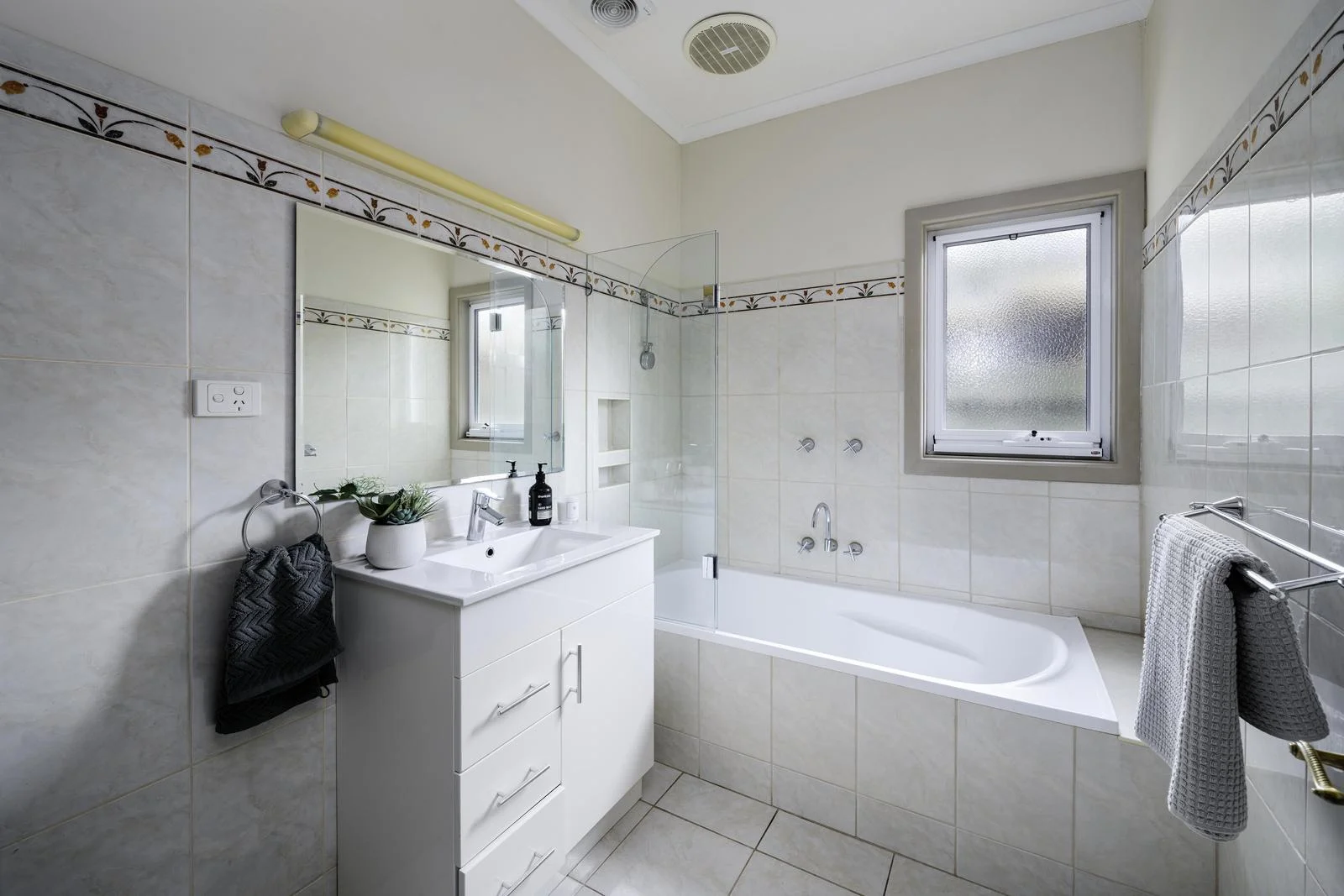 Additional image 7 of 25 Macartney Street, Reservoir VIC 3073