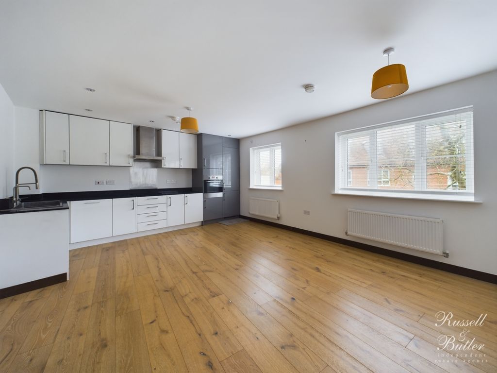 Additional image 6 of 1 bed flat for saleSummerhouse Hill, Buckingham MK18