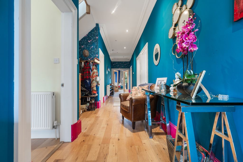Additional image 7 of 4 bed detached house for saleKilmarnock Road, Glasgow G43