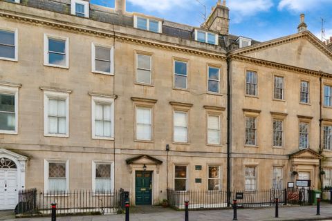 North Parade, Bath BA2