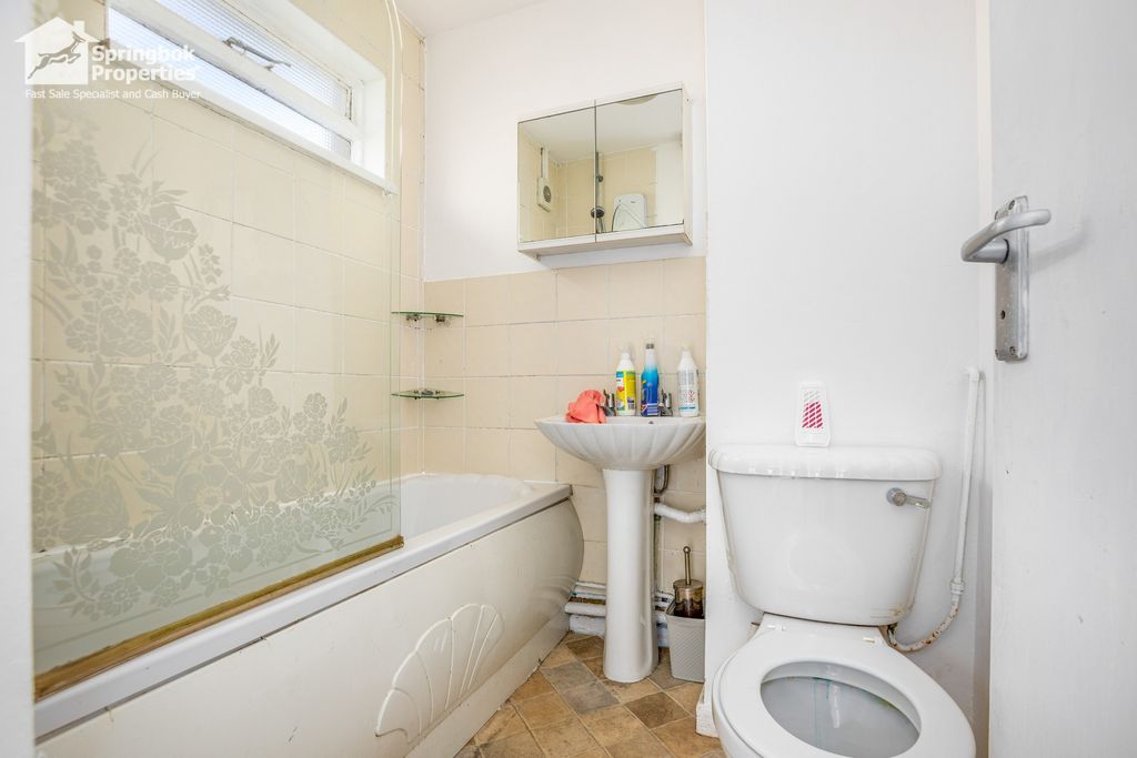 Additional image 11 of 3 bed maisonette for saleBrynrheidol, Llanbadarn Fawr, Aberystwyth, Ceredigion SY23