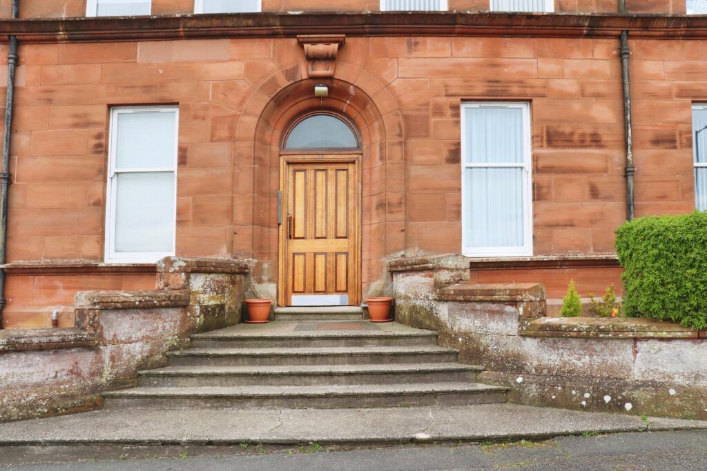 Additional image 2 of 4 bed flat for sale3/2, 23 Argyle Place, Rothesay PA20