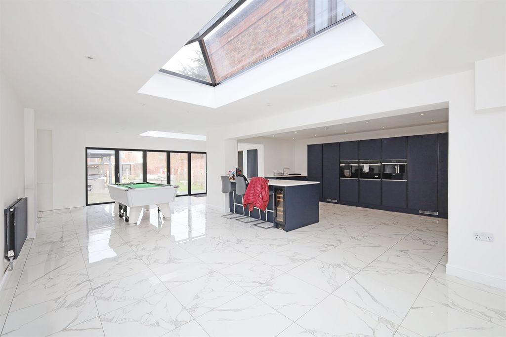 Additional image 4 of 3 bed detached house for saleSleaford Road PE21