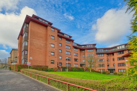 Julian Avenue, Flat 1/1, Kelvinside, Glasgow G12