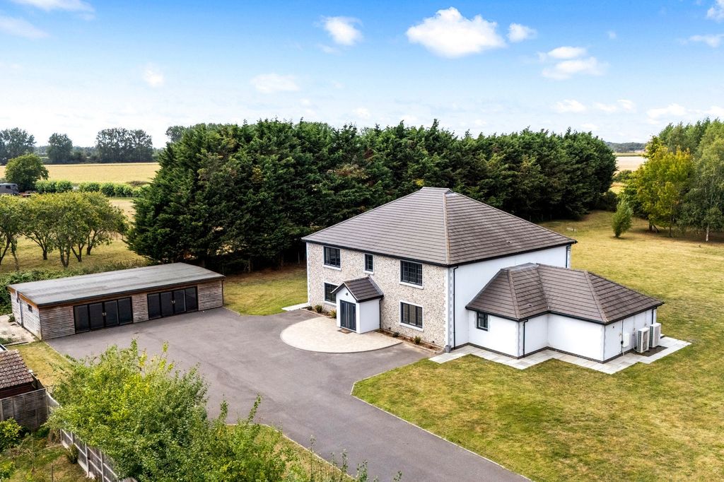 5 bed detached house for saleHighground Lane, Barnham PO22