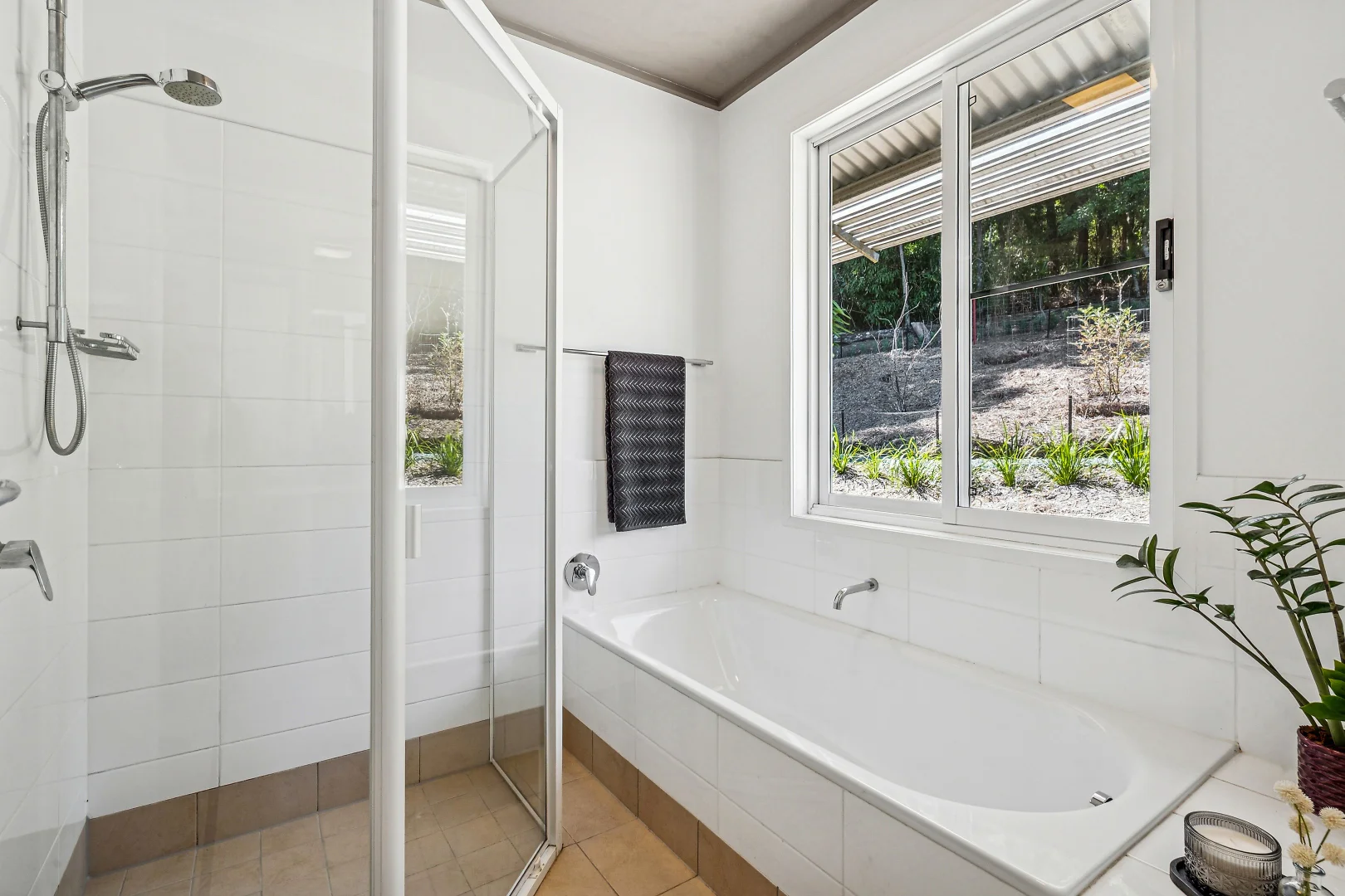 Additional image 14 of 947 Upper Brookfield Road, Upper Brookfield QLD 4069