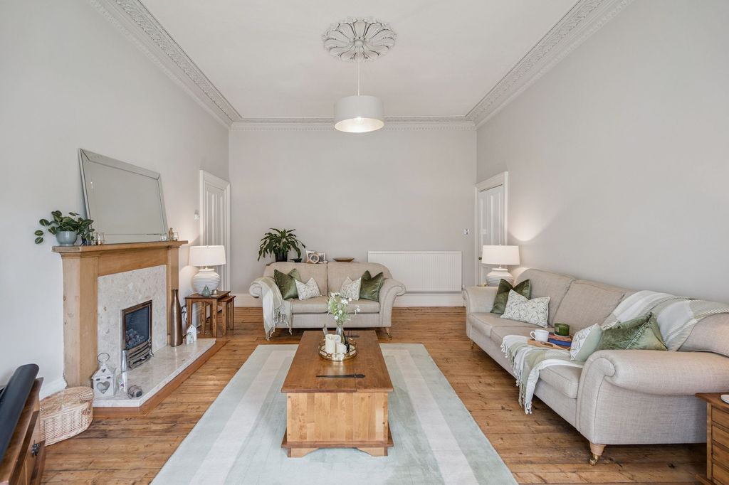 Additional image 5 of 3 bed flat for salePark Terrace, Stirling FK8