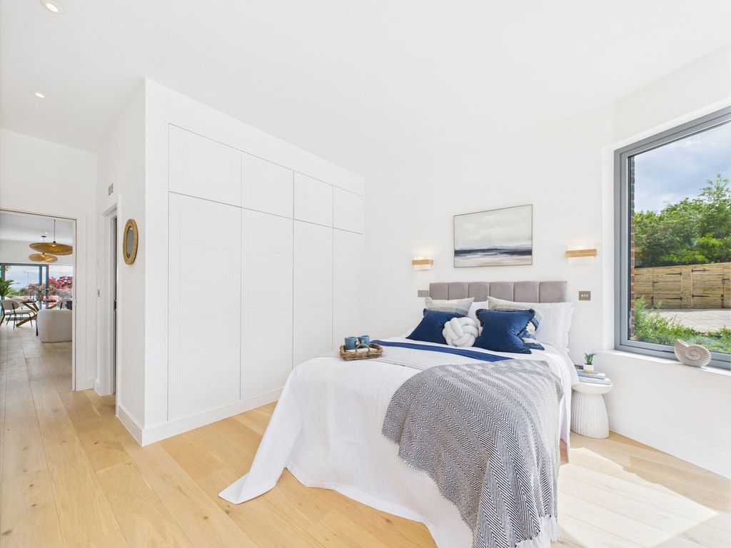 Additional image 16 of 2 bed flat for saleStone Road, Broadstairs CT10