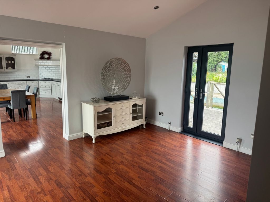 Additional image 4 of 6 bed detached house for saleCliff Promenade, Broadstairs CT10