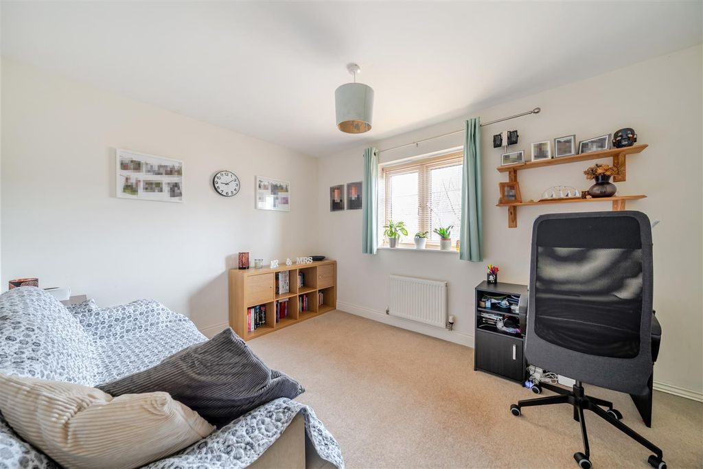 Additional image 10 of 4 bed link detached house for saleCobham Road, Blandford Forum DT11