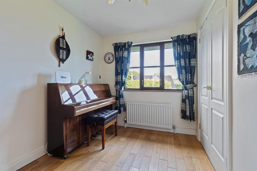 Additional image 18 of 4 bed detached house for sale16 Rowallane Dale, Saintfield BT24