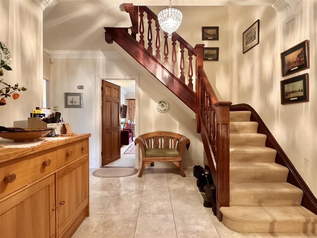 Additional image 16 of 4 bed detached house for saleCourtauld Road, Braintree CM7