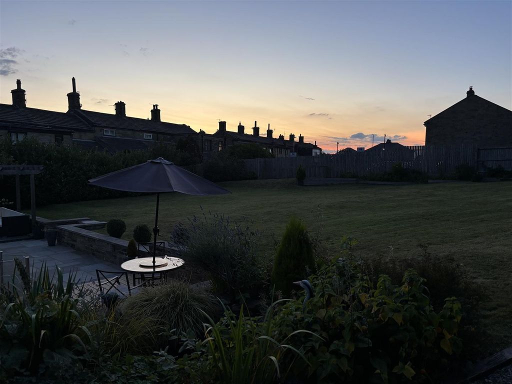 Additional image 50 of 5 bed detached house for saleNew Houses, Back Lyon Street, Queensbury BD13