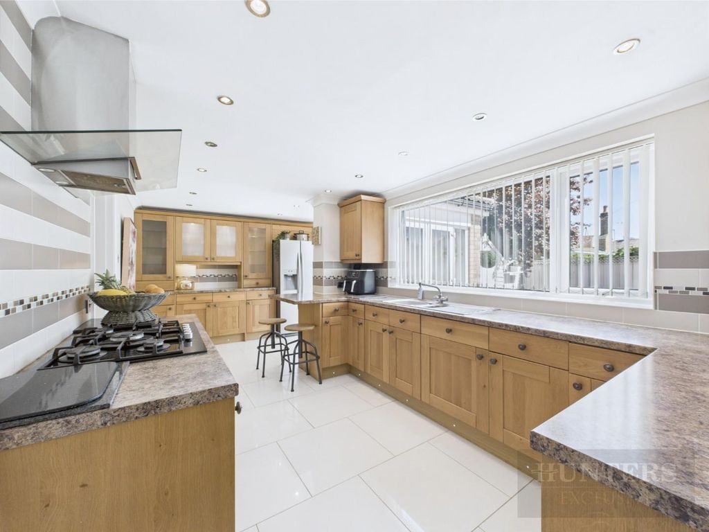 Additional image 3 of 4 bed detached house for saleMarton Gate, Bridlington YO16