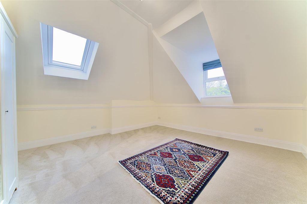 Additional image 5 of 2 bed flat for saleBuxton Road, Weymouth DT4