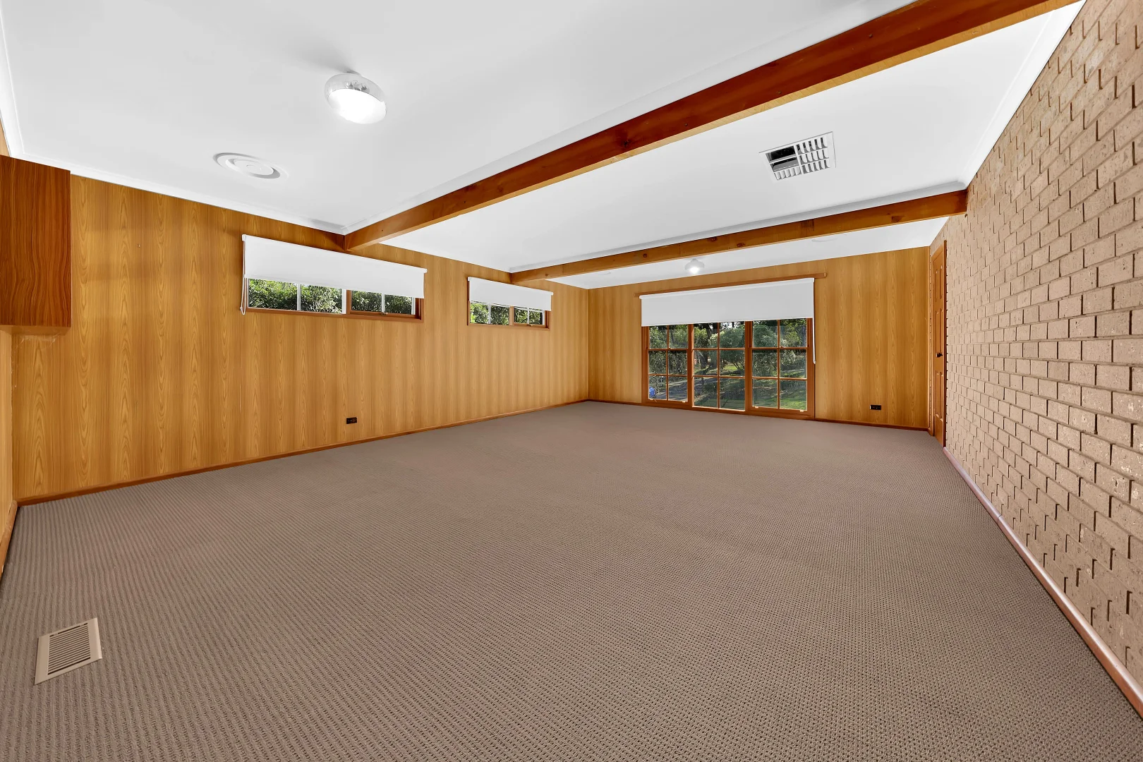 22 Gosfield Road, Hurstbridge VIC 3099 photo 5