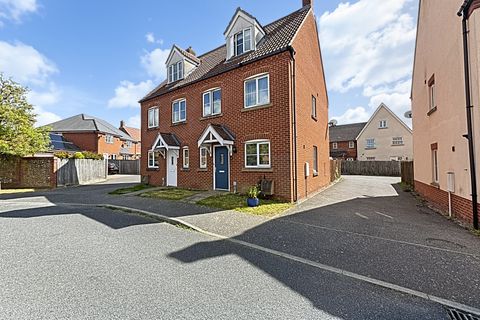 Peregrine Mews, Cringleford, Norwich NR4