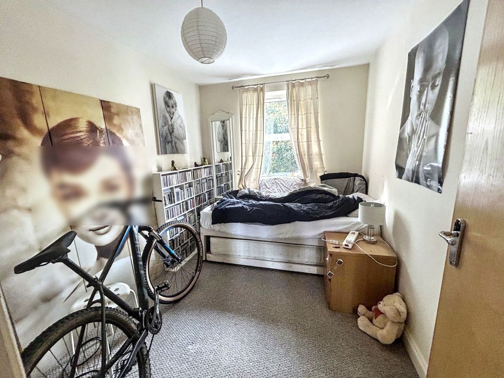 Additional image 8 of 2 bed flat for saleNunn Gardens, Fellside Road, Whickham, Newcastle Upon Tyne NE16