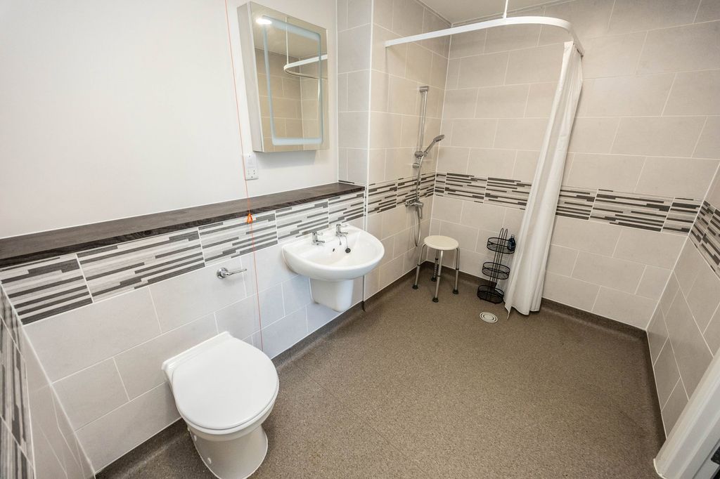 Additional image 10 of 1 bed flat for saleRailway Bridge View, Brighouse HD6