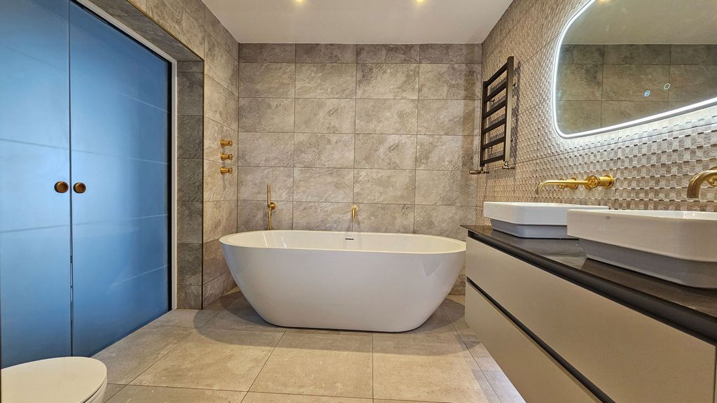 Additional image 14 of 4 bed detached house for saleWaldron Road, Broadstairs CT10