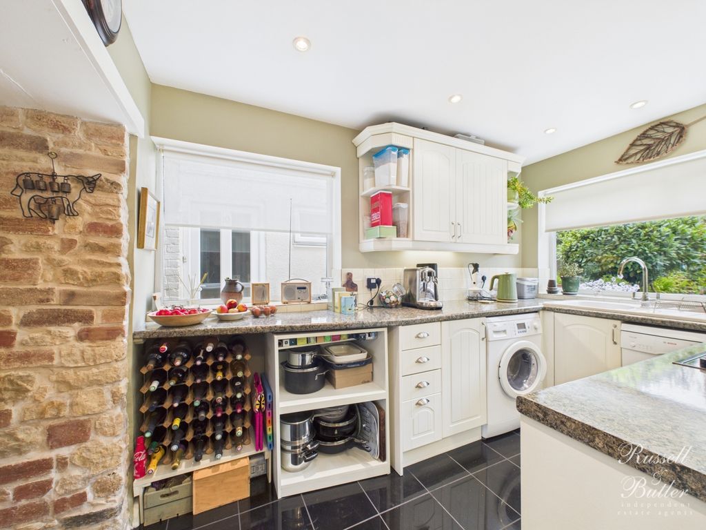 Additional image 20 of 2 bed cottage for saleChurch Road, Brackley NN13