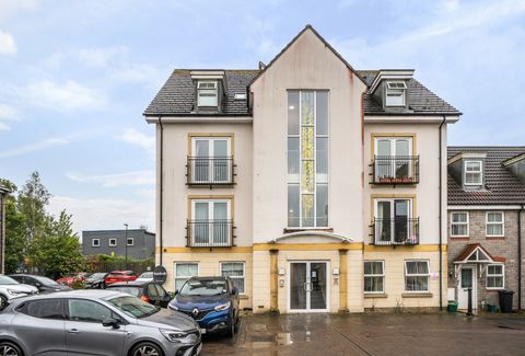 Barter Close, Kingswood, Bristol, Gloucestershire BS15