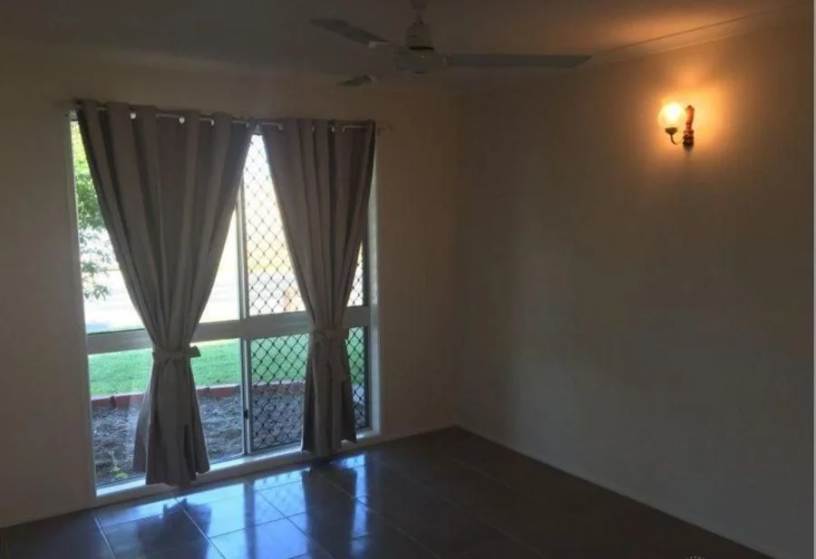 43 Celeber Drive, Beaconsfield QLD 4740 photo 5