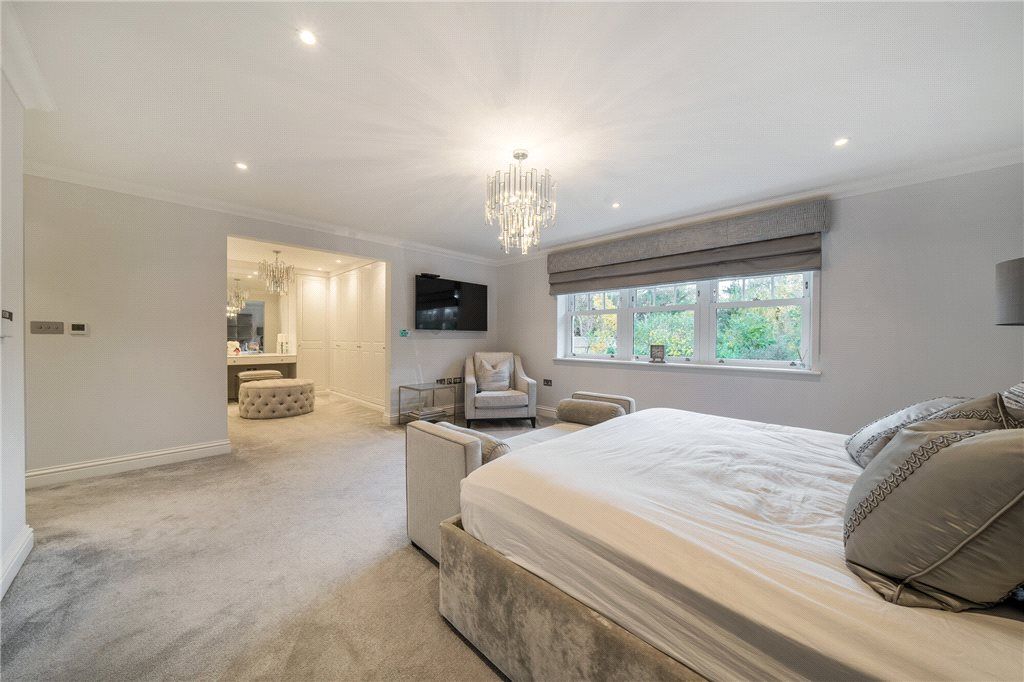 Additional image 16 of 6 bed detached house for salePlaistow Lane, Bromley BR1