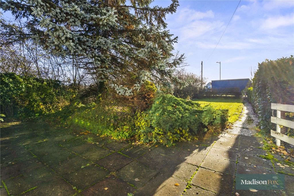 Additional image 19 of 2 bed end terrace house for saleForest Road, Ilford IG6