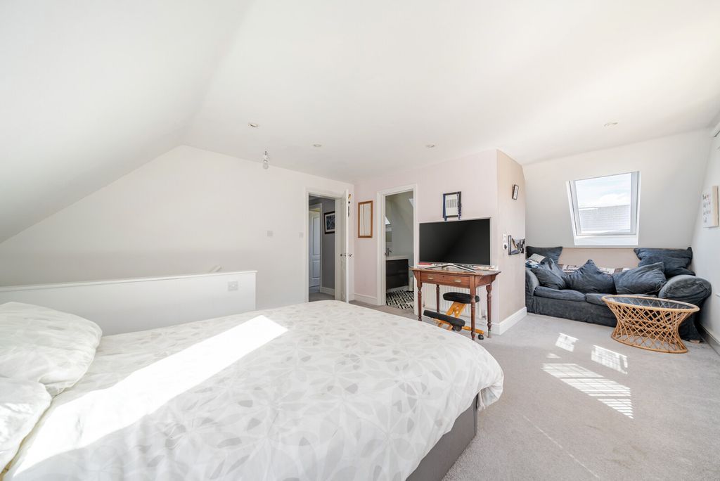 Additional image 19 of 4 bed detached house for saleHamm Court, Weybridge KT13