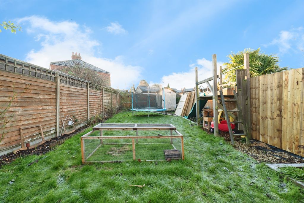 Additional image 3 of 3 bed terraced house for saleDesmond Avenue, Hull HU6