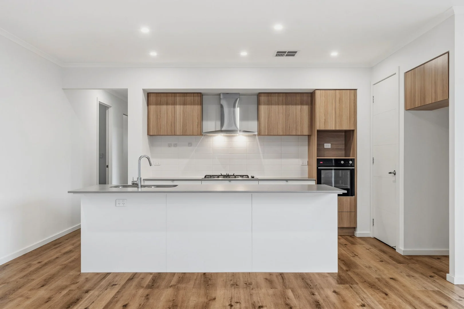 75 Aston Parade, Mount Barker SA 5251 photo 4