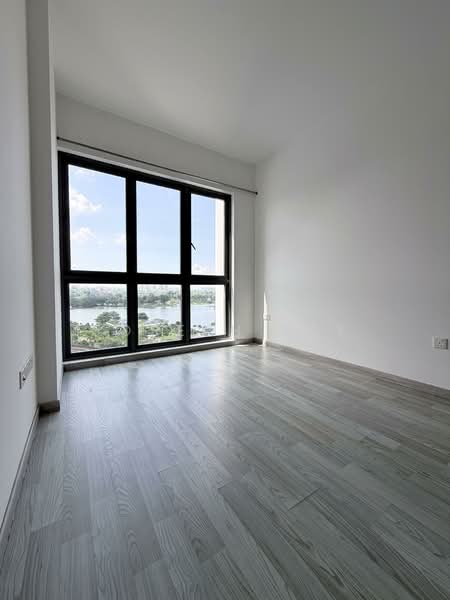 9 Jurong Lake Link photo 3