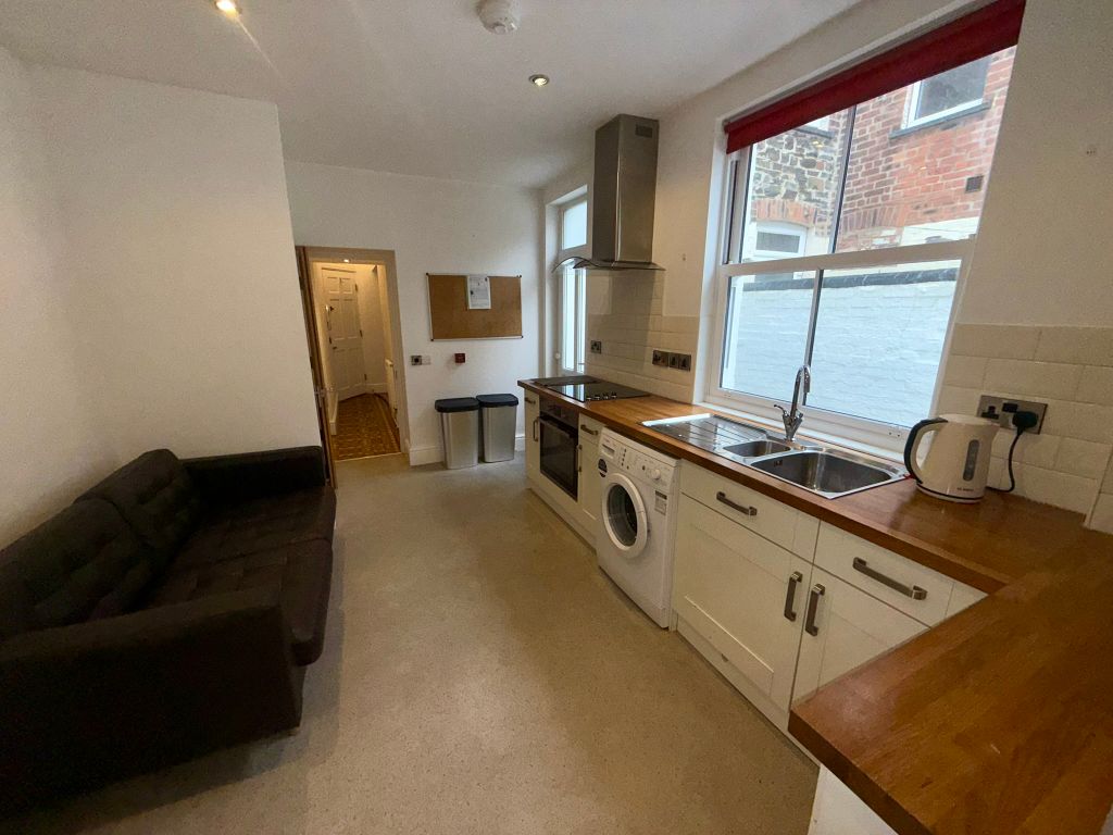 Additional image 6 of 1 bed flat for salePortland Road, Aberystwyth SY23