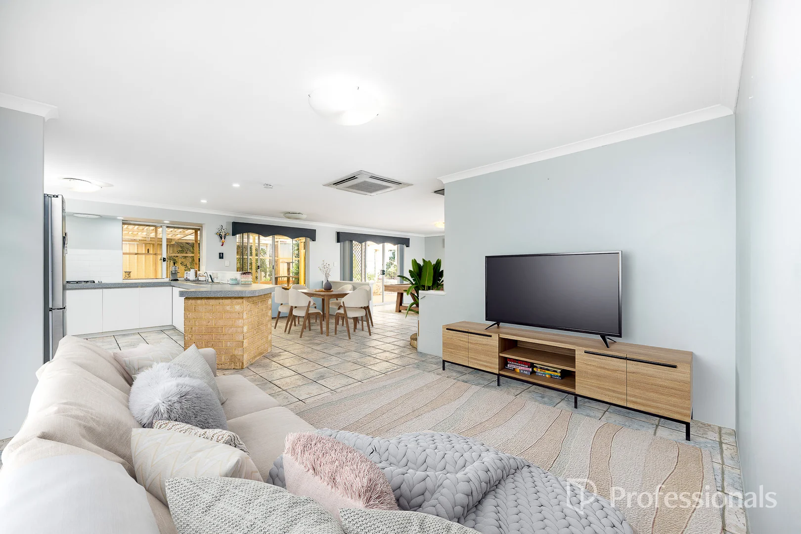Additional image 8 of 18 Hinchinbrook Avenue, Ridgewood WA 6030