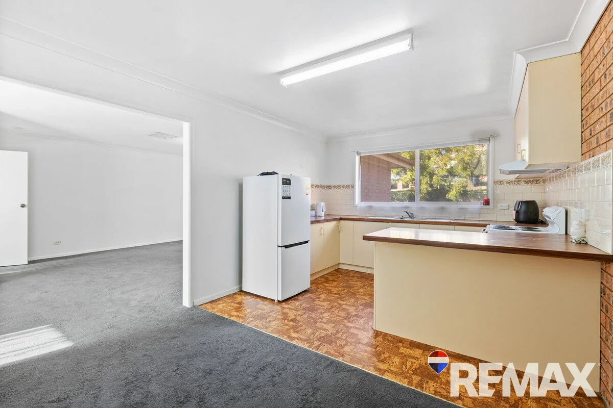 3 Gallipoli Avenue, Junee NSW 2663 photo 3
