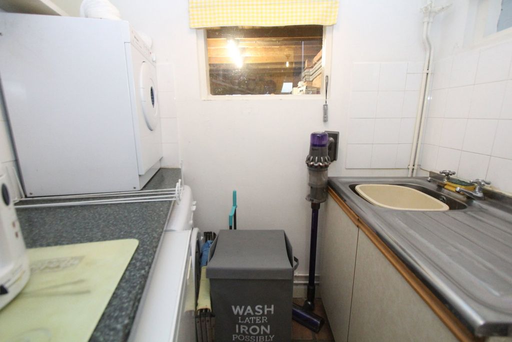 Additional image 15 of 2 bed bungalow for saleAcres Road, Brierley Hill DY5