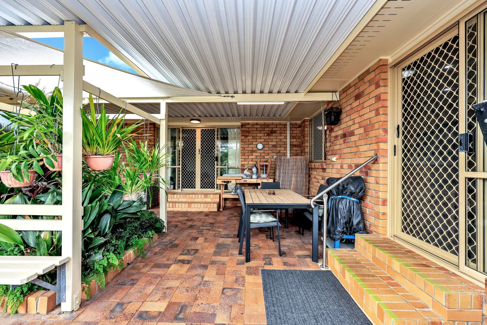 Additional image 25 of 9 Saint Lucia Crescent, Avoca QLD 4670