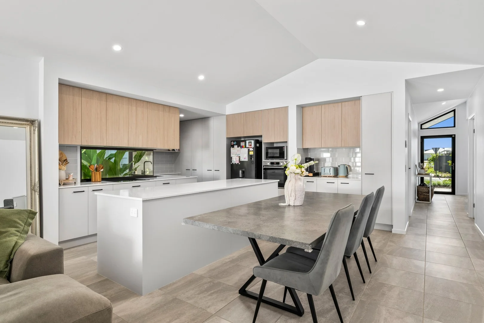 43 Tyndall Circuit, Banya QLD 4551 photo 2