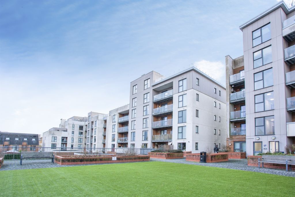 Additional image 4 of 2 bed flat for saleManor Way, Borehamwood WD6