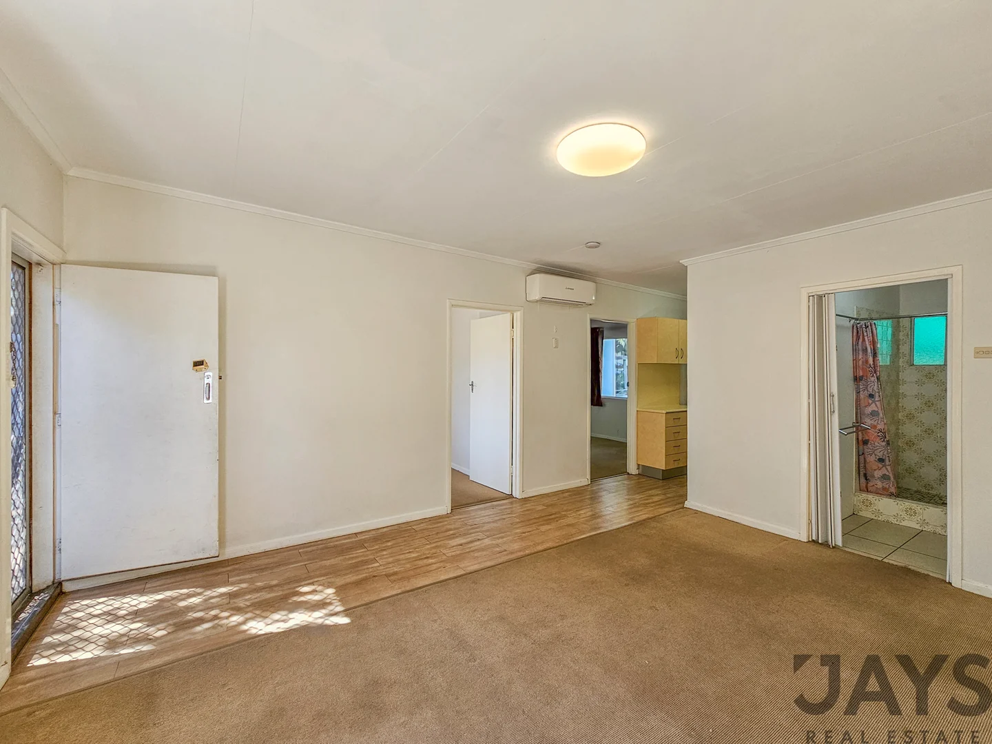 2/43 Cook Crescent, Mount Isa QLD 4825 photo 3