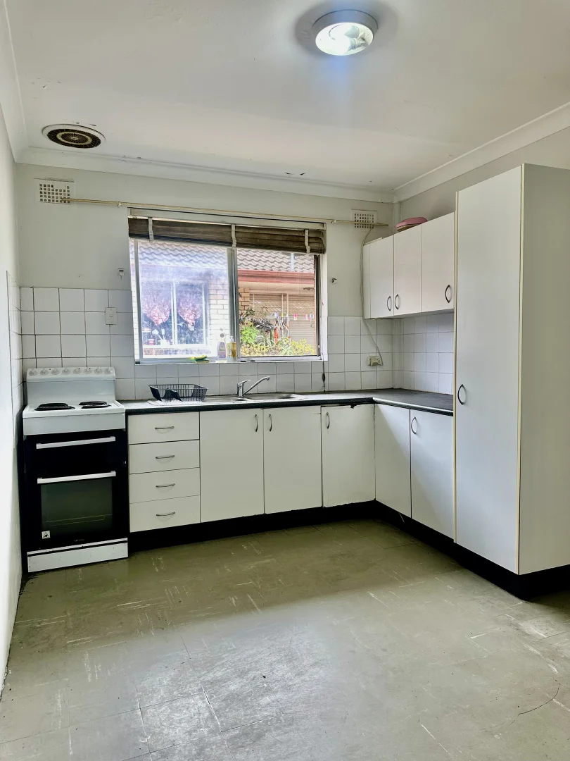 6/24 Wonga St, Canterbury NSW 2193 photo 2
