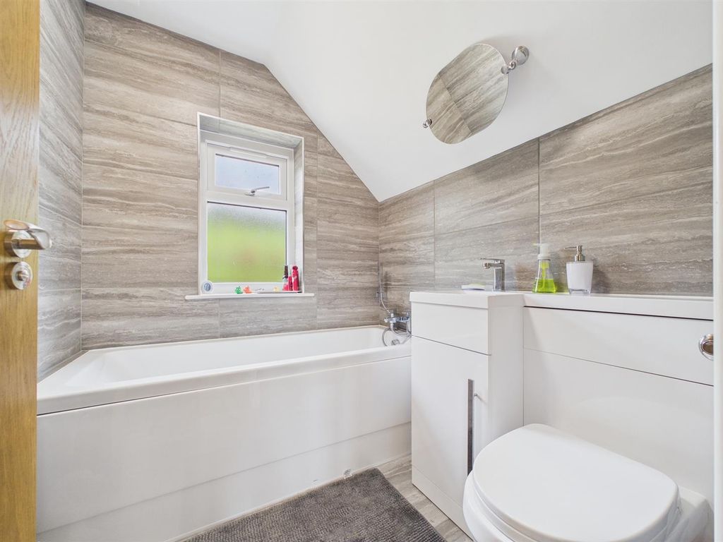 Additional image 17 of 4 bed chalet for saleHigher Park Road, Braunton EX33