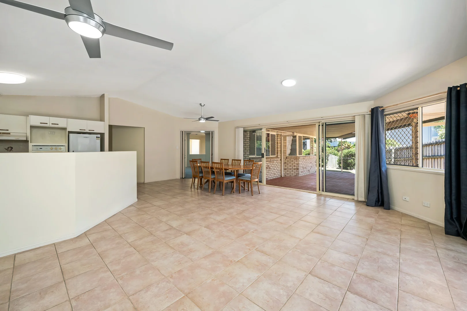 18 Talara Way, Mango Hill QLD 4509 photo 2