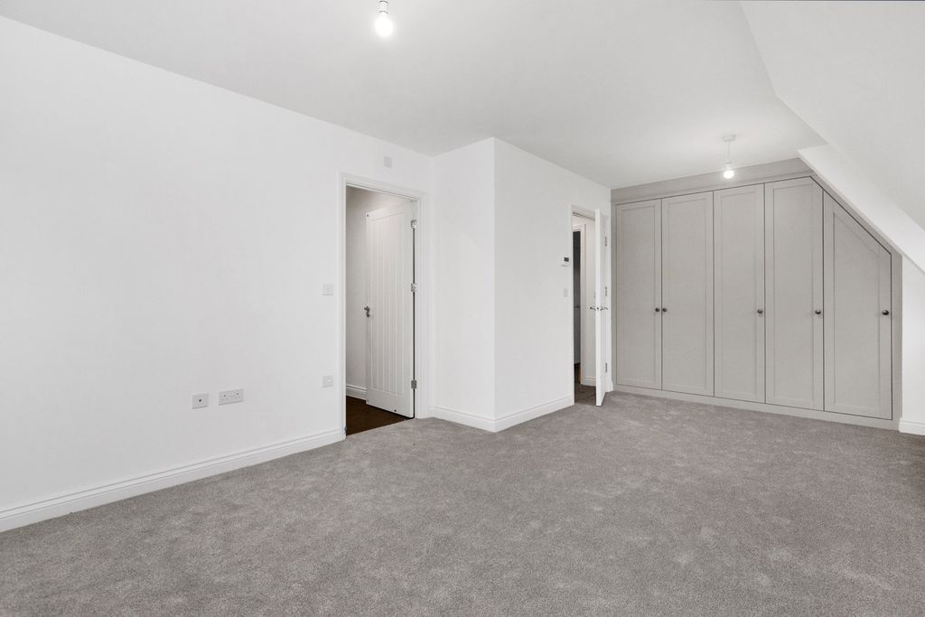 Additional image 21 of 5 bed semi-detached house for saleOxney Quarter, Bolley Avenue GU35