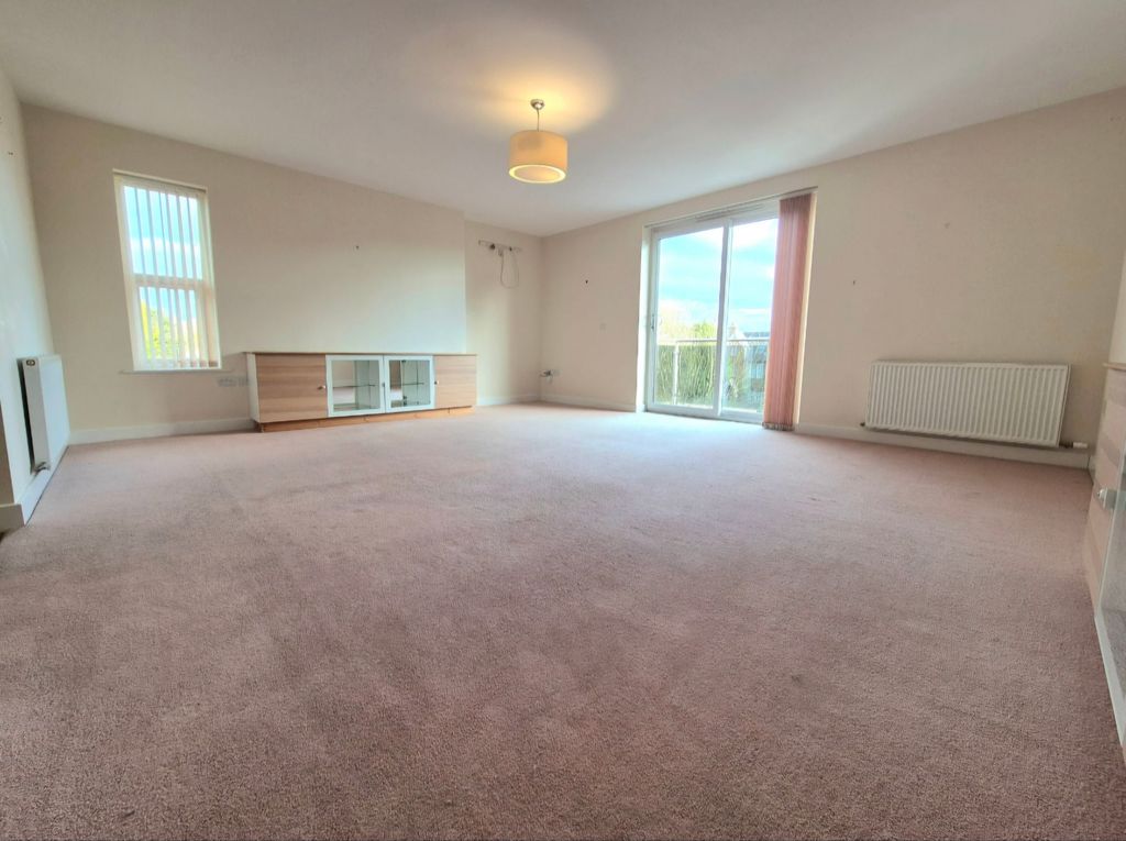 2 bed flat for saleThe Green, Wetheral CA4 photo 3