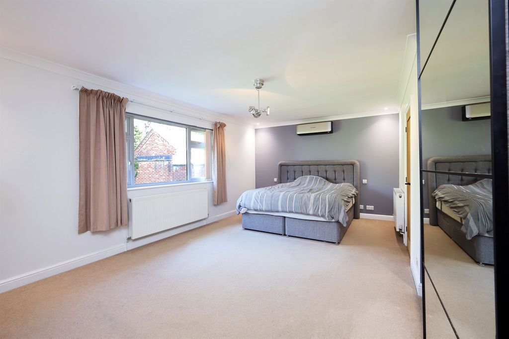 Additional image 13 of 3 bed bungalow for saleGarfits Lane PE21