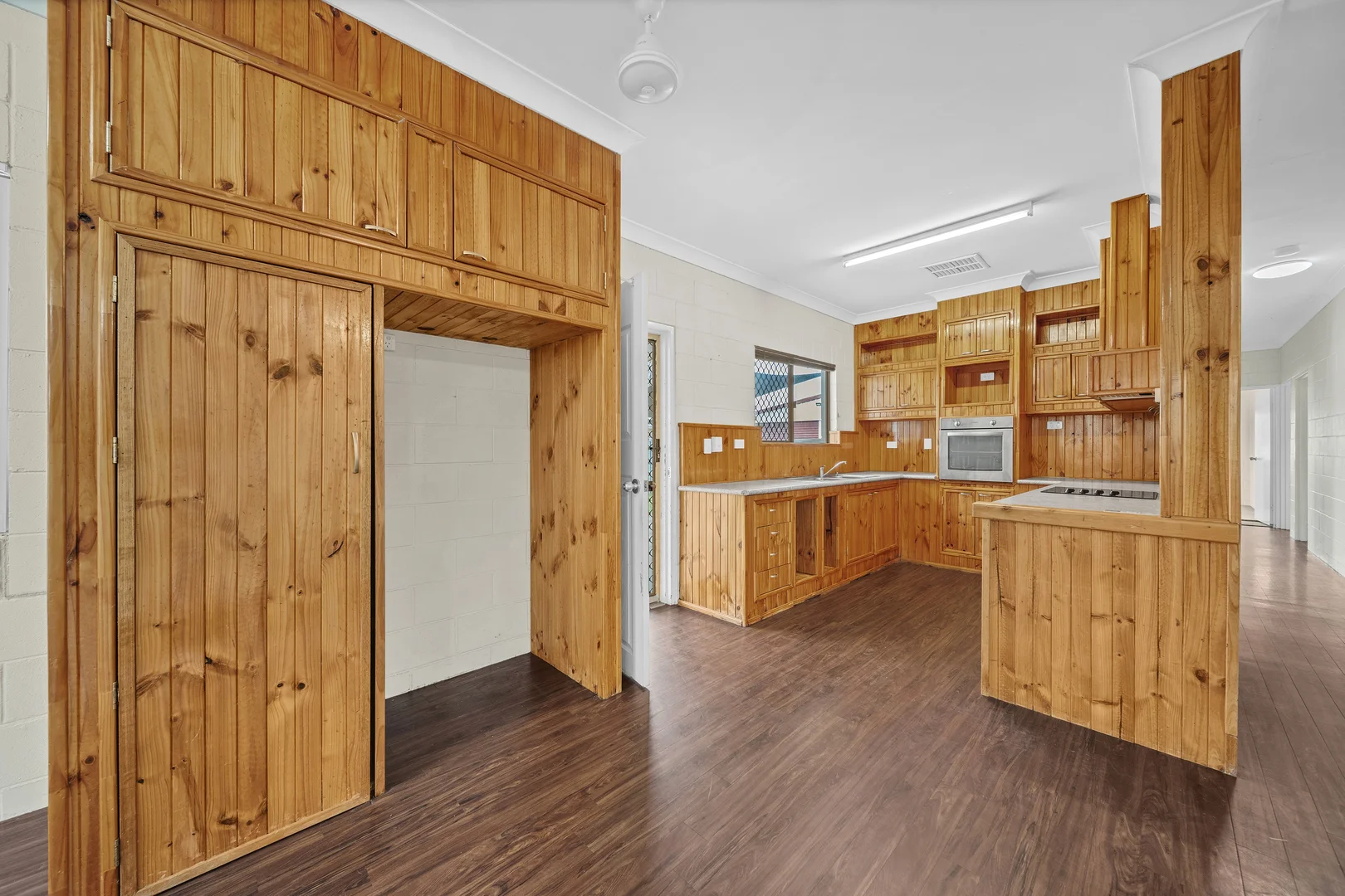 Additional image 3 of 44 Colleen Avenue, Emerald QLD 4720