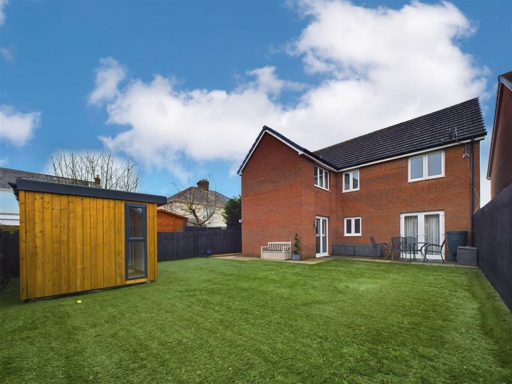 Additional image 7 of 4 bed detached house for saleClos Y Mametz, Porthcawl CF36